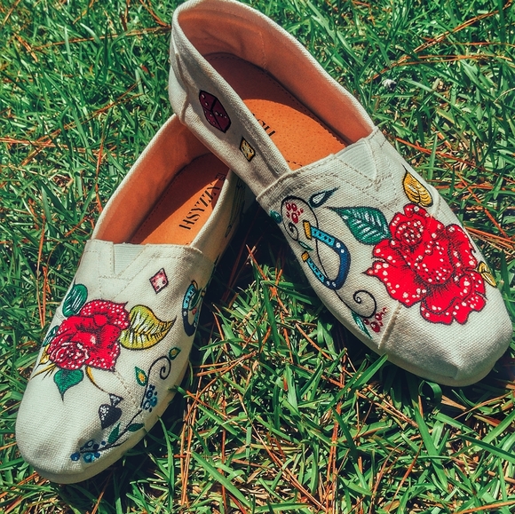 Shoes - Picture 15 of 15